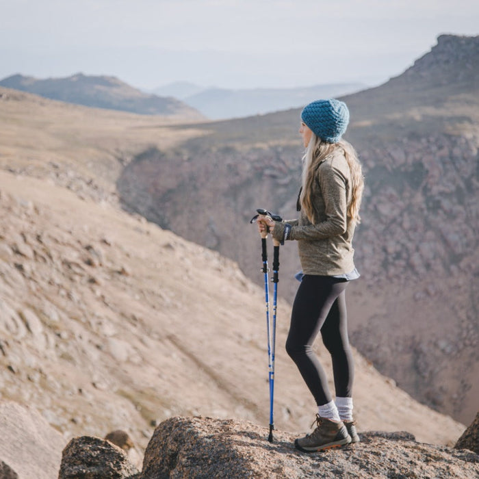 How to Manage Solitude Anxiety on Solo Hikes?