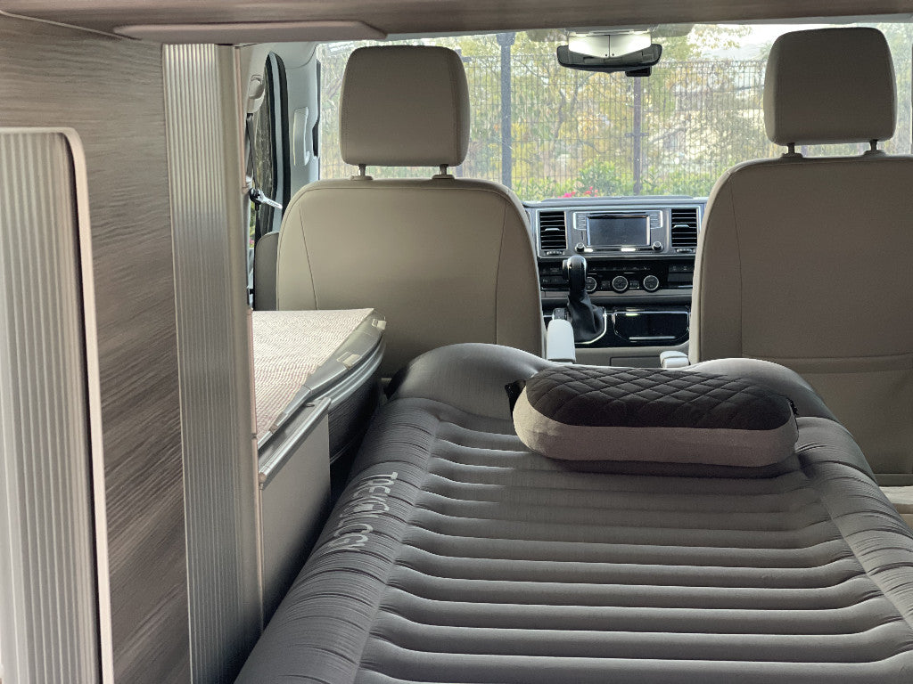 How to sleep in your car while car camping?