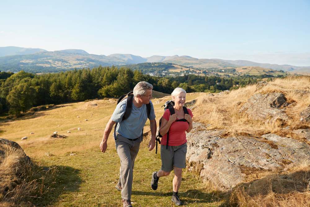 hiking tips for seniors