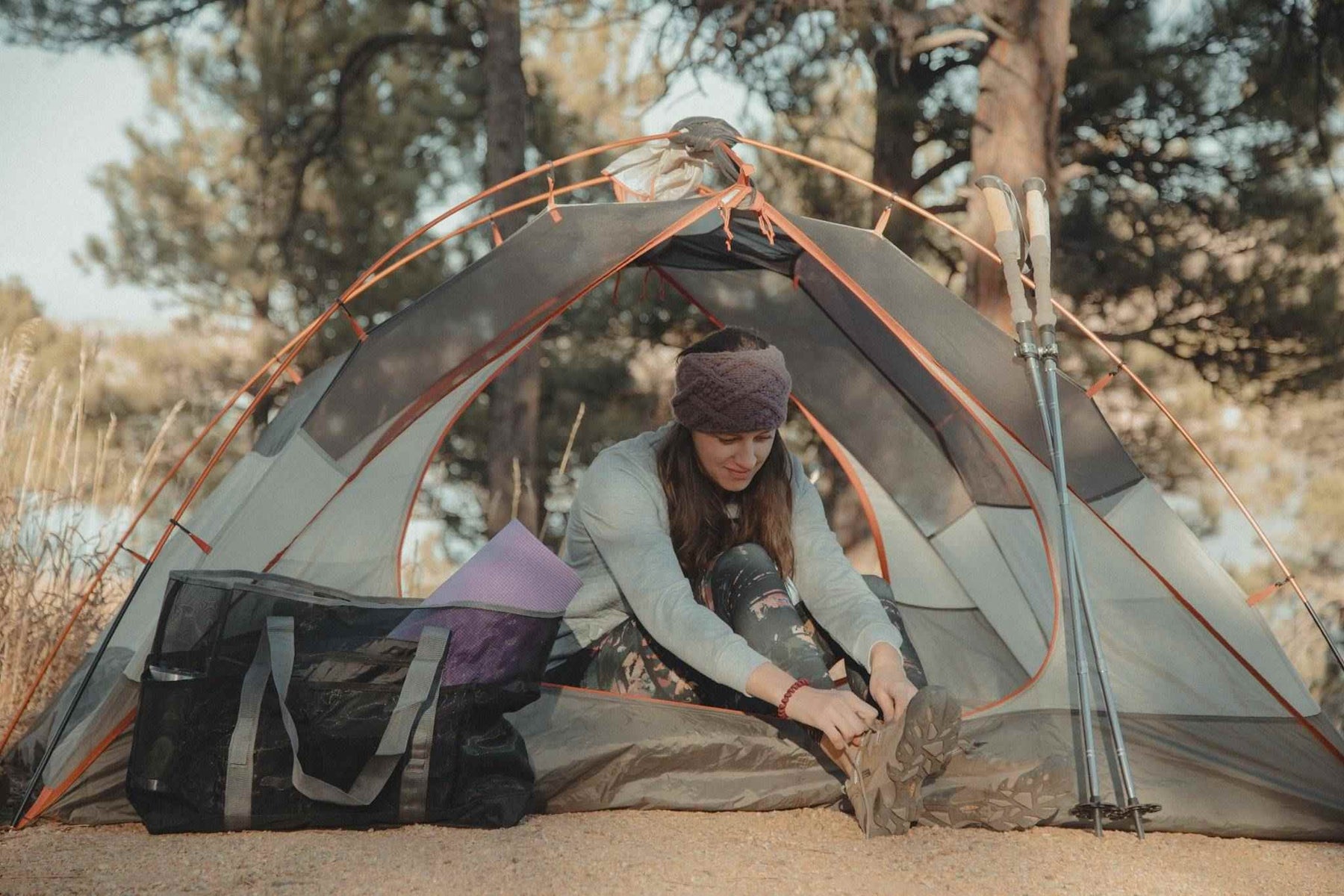 How to clean and repair a tent?