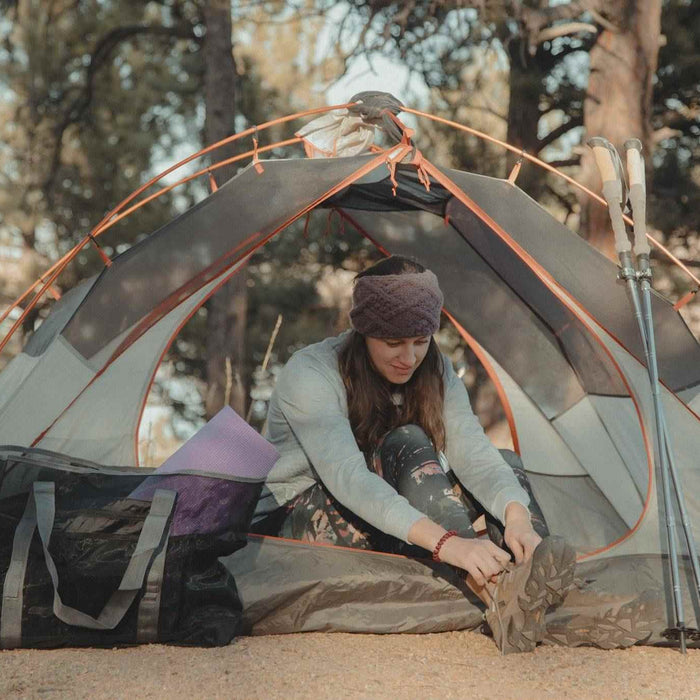 How to clean and repair a tent?